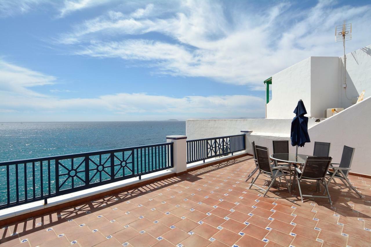 Avanti Stunning Sea Views Playa Blanca Appartement Playa Blanca  Buitenkant foto